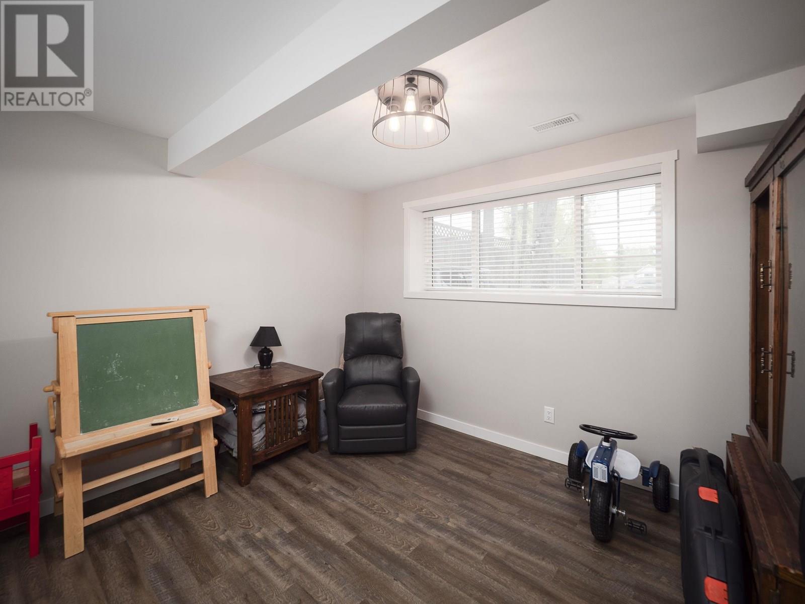 Photo 12 of 8249 Peter Road, Prince George BC
