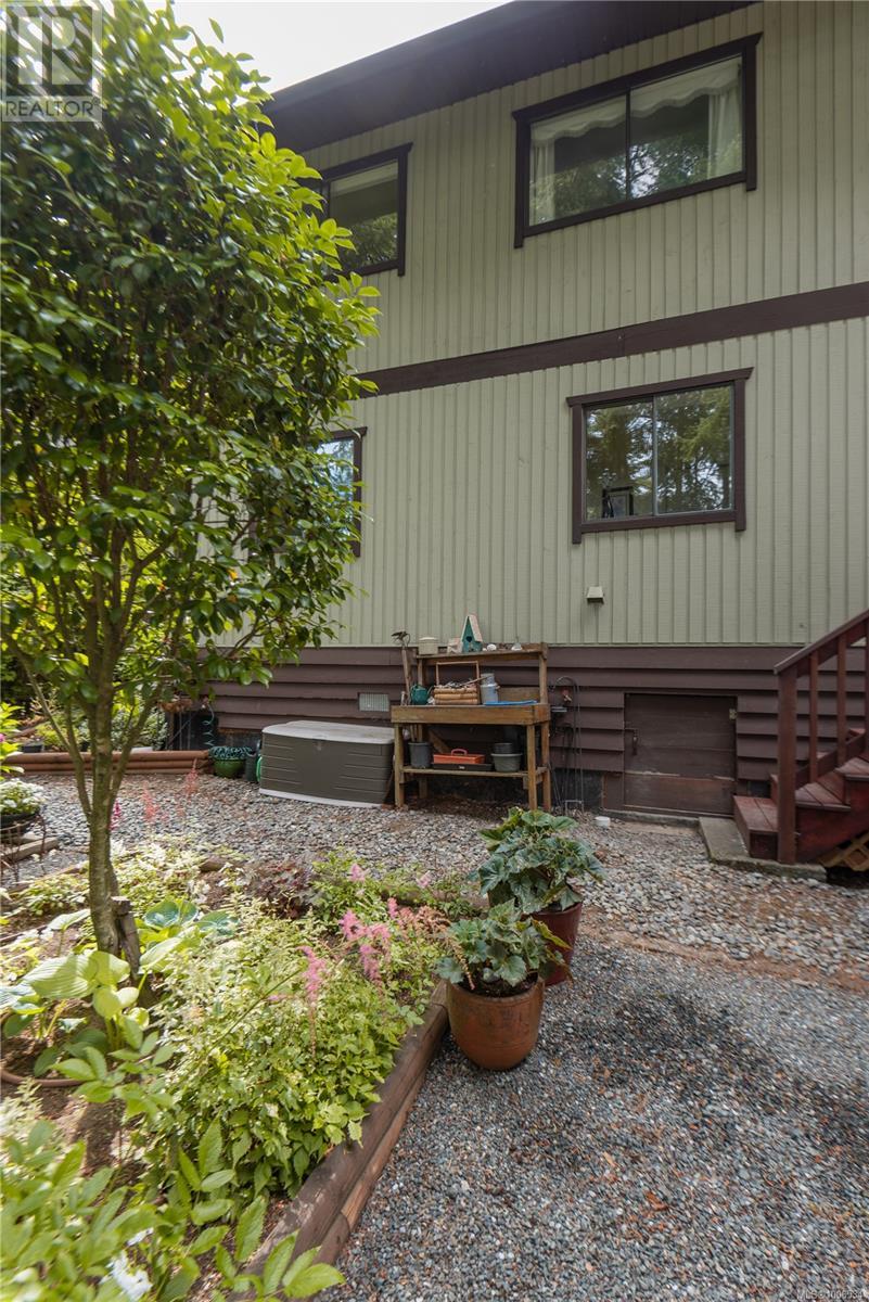 1367 Kingsview Rd, Duncan