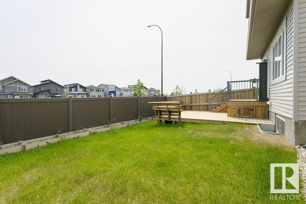 Photo 33 of 2627 200 St Nw, Edmonton AB