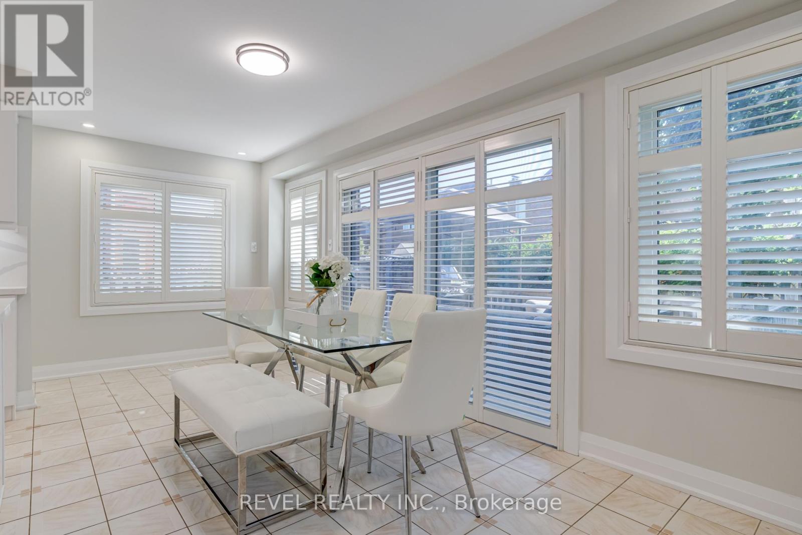 Single Family House for Sale in  LONE OAK AVENUE Brampton (Westgate) 