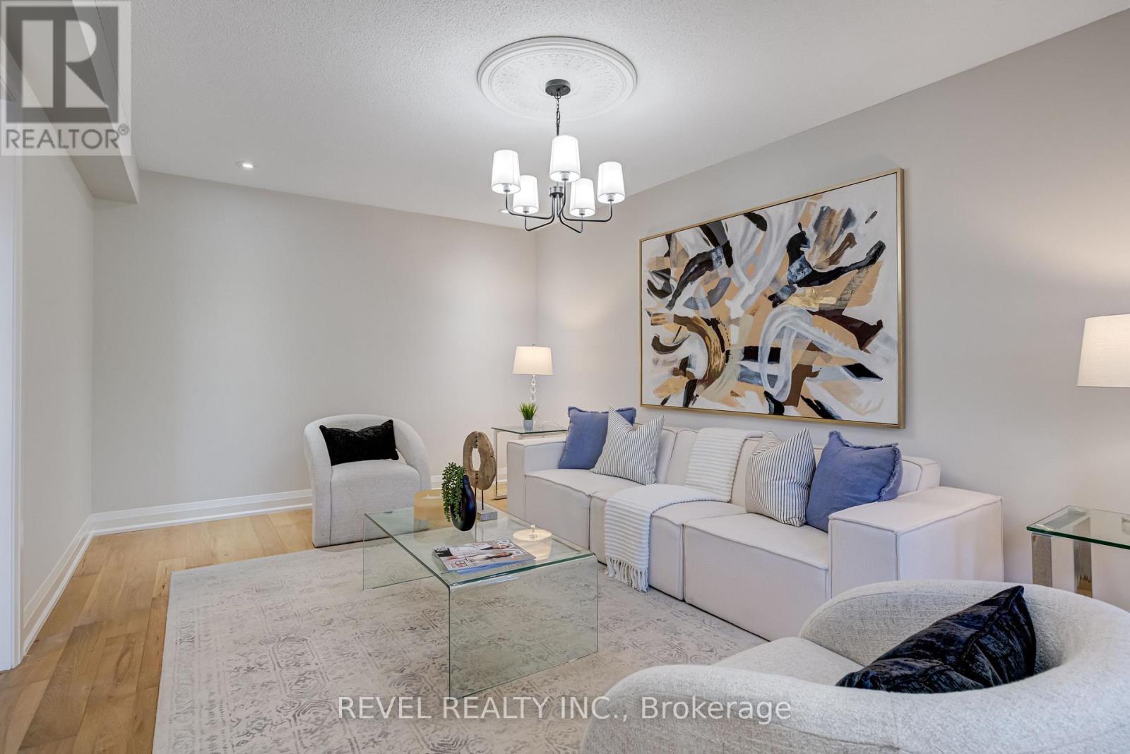 6 LONE OAK AVENUE, Brampton (Westgate), Ontario
