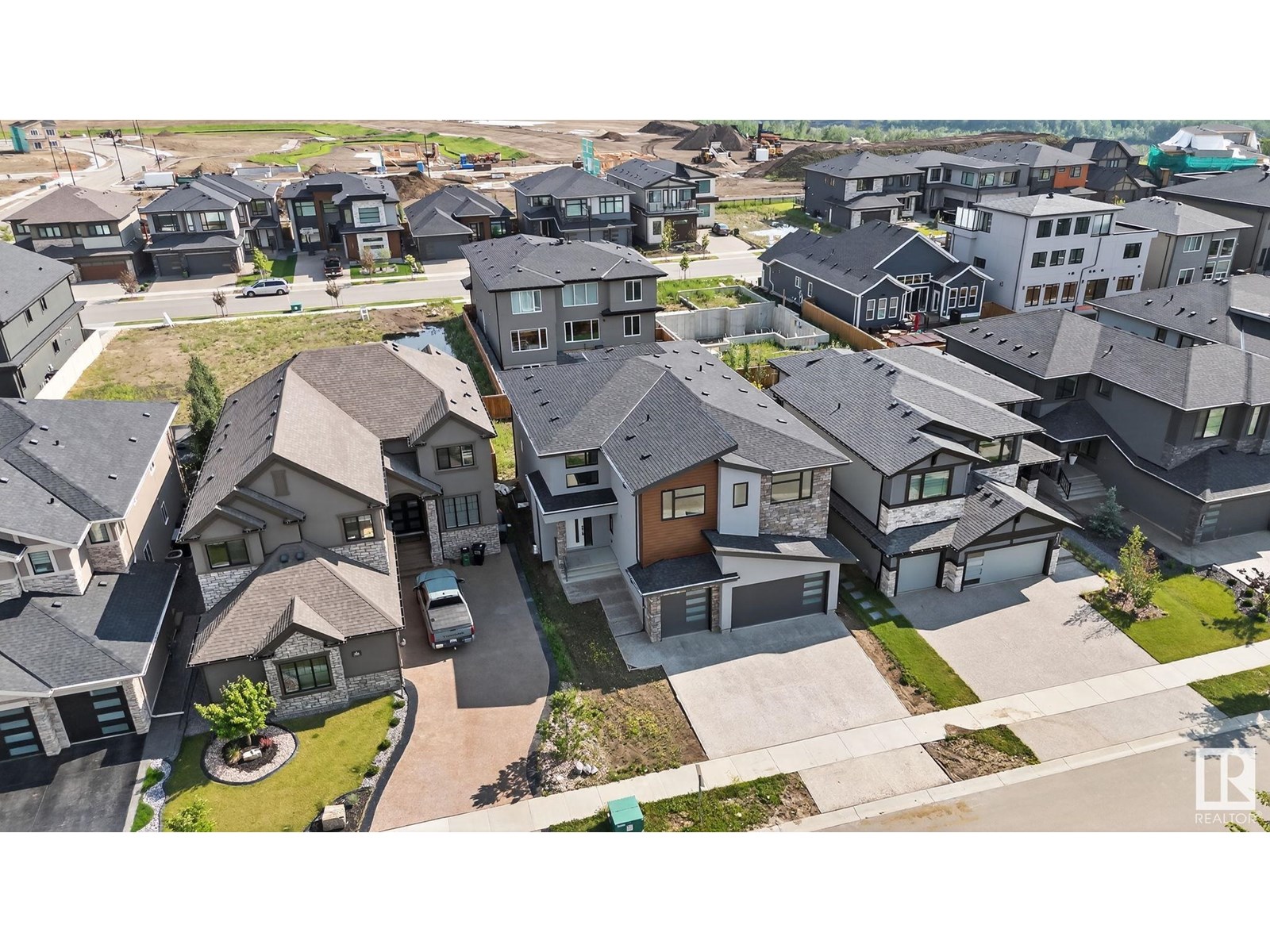 Photo 29 of 3518 Keswick Bv Sw, Edmonton AB
