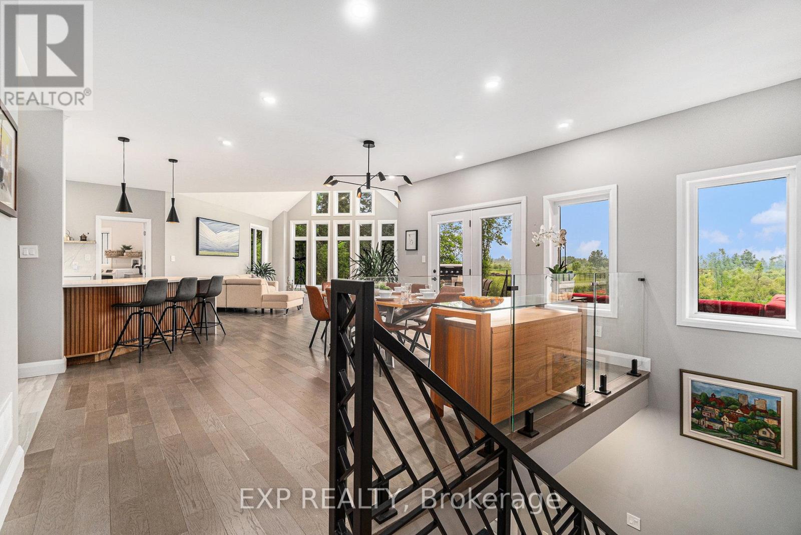 Photo 11 of 95 Constance Lake Road, Ottawa ON
