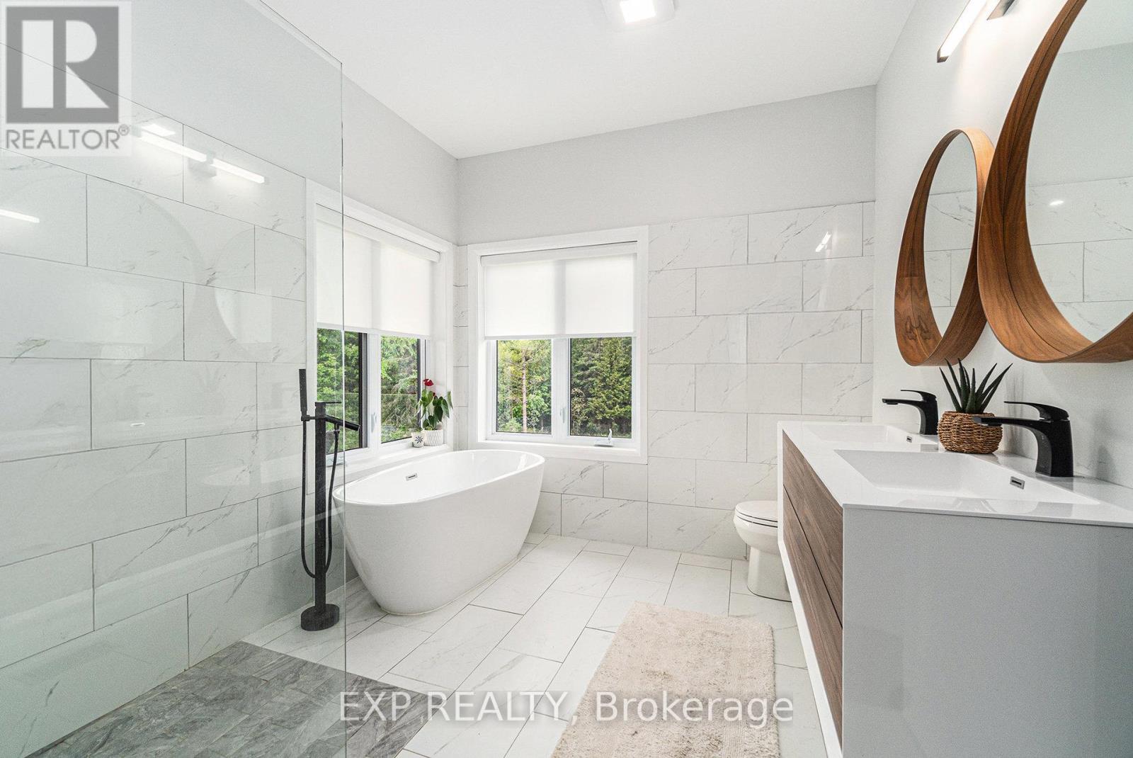 Photo 19 of 95 Constance Lake Road, Ottawa ON