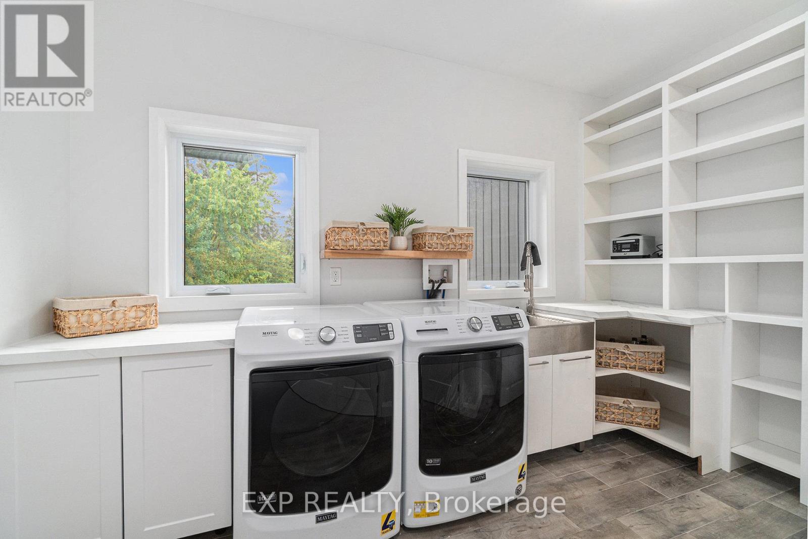 Photo 33 of 95 Constance Lake Road, Ottawa ON
