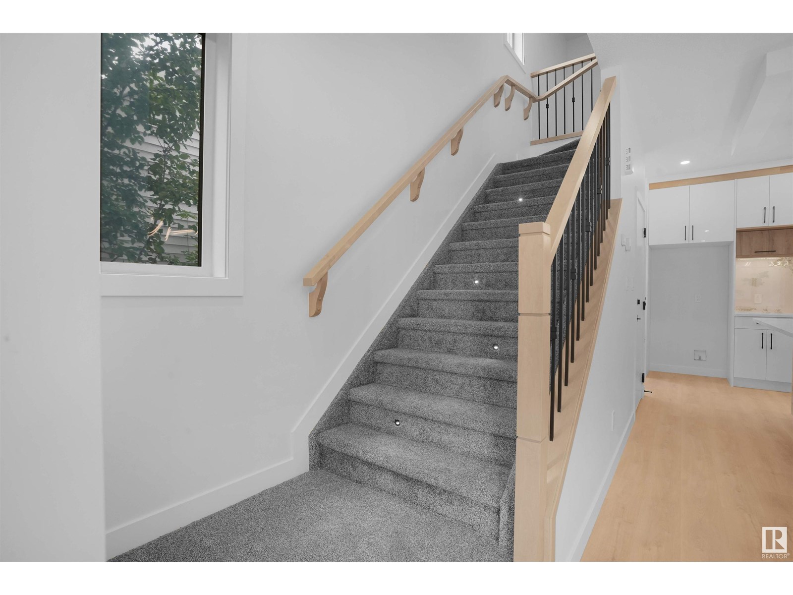 Photo 13 of 10948 62 Av Nw, Edmonton AB