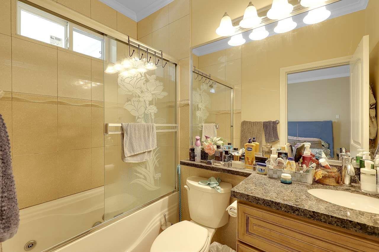 Photo 16 of 10600 Whalley Boulevard, Surrey BC