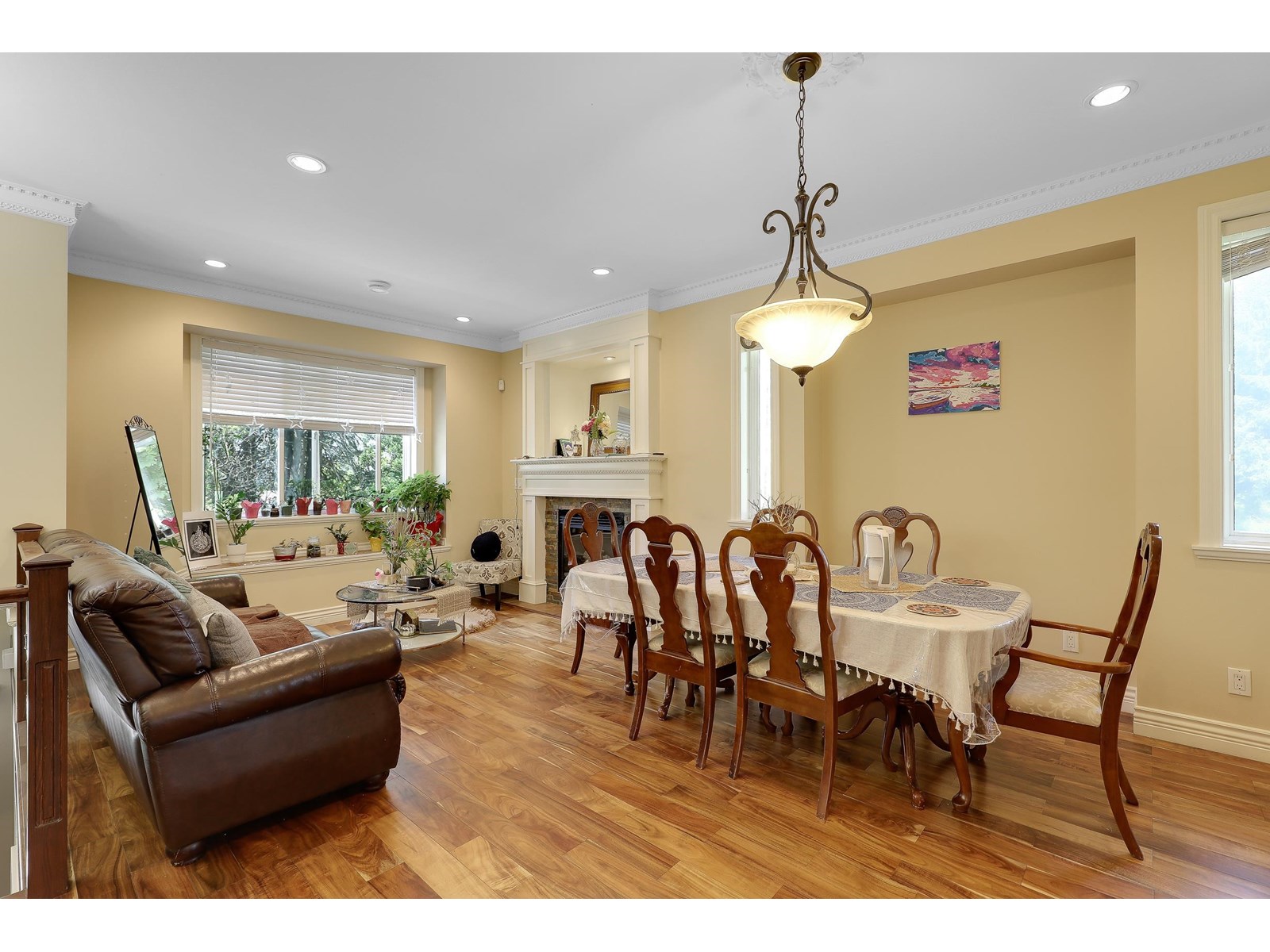 Photo 6 of 10600 Whalley Boulevard, Surrey BC