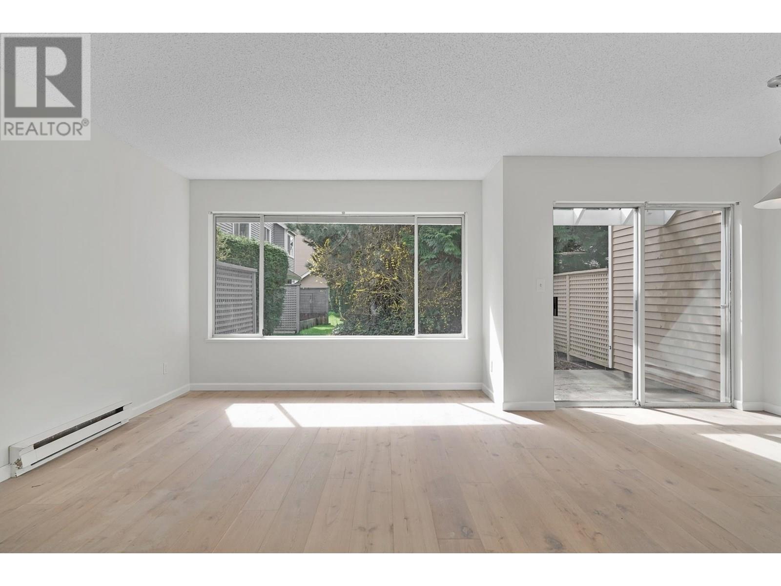 Photo 11 of 17 7400 Minoru Boulevard, Richmond BC