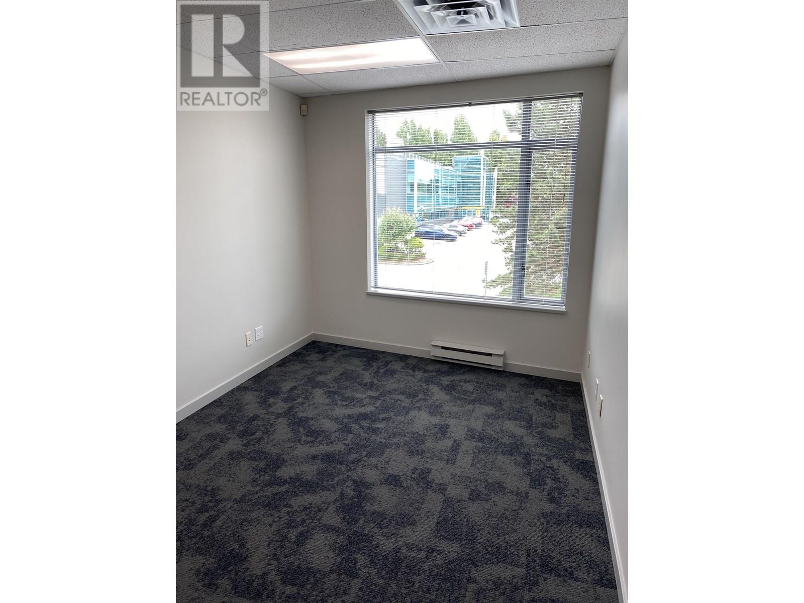 Photo 6 of 116 3989 Henning Drive, Burnaby BC