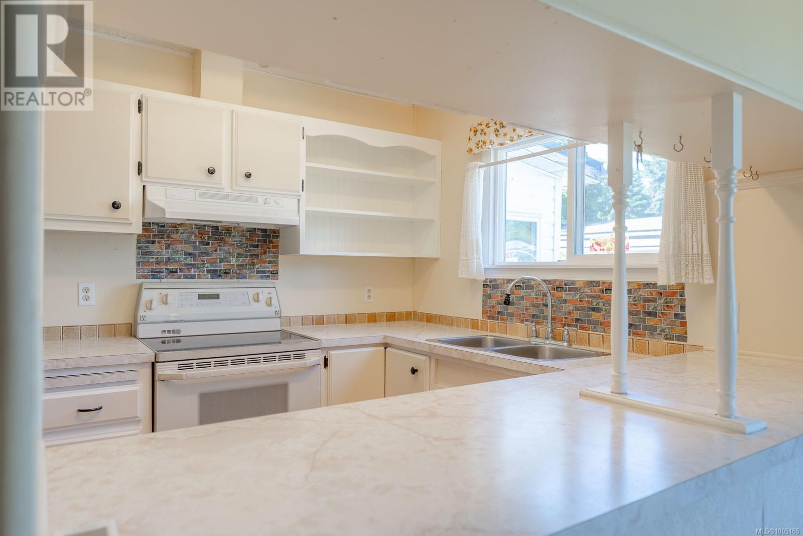 Photo 39 of 9 5150 Christie Rd, Ladysmith BC