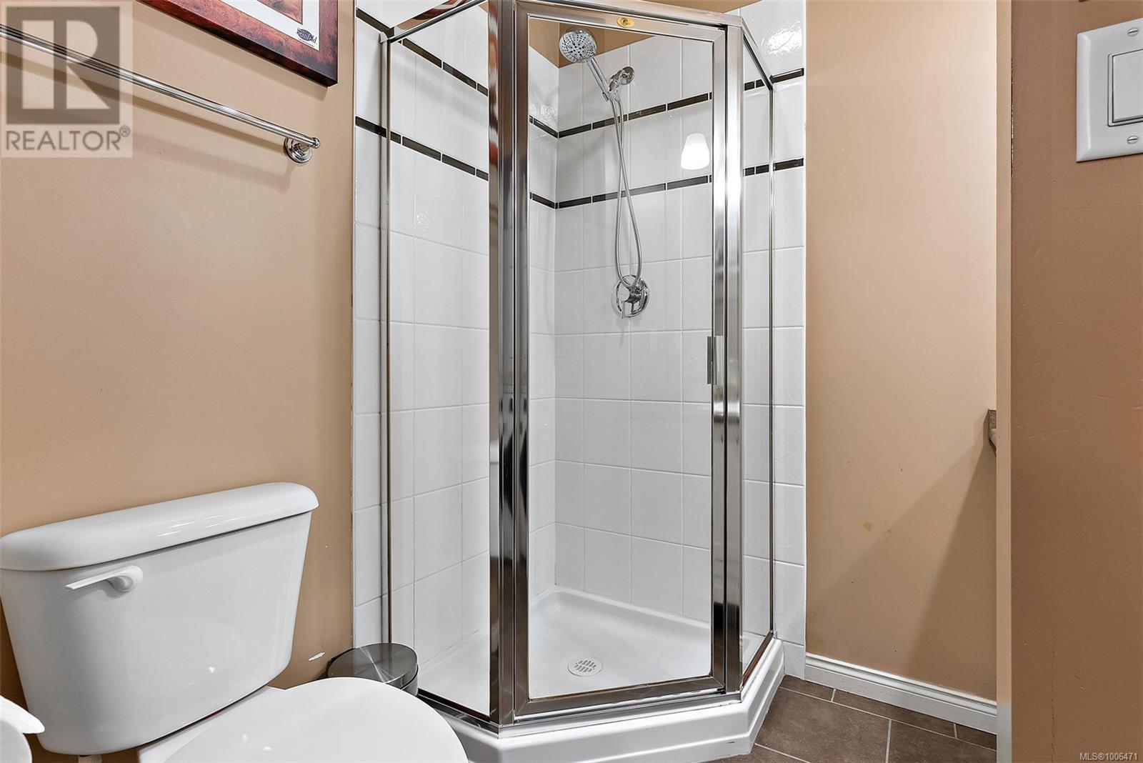 Photo 19 of 205 821 Goldstream Ave, Langford BC