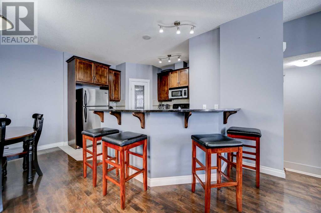 Single Family House for Sale in #   Avenue NE Tuxedo Park Calgary 