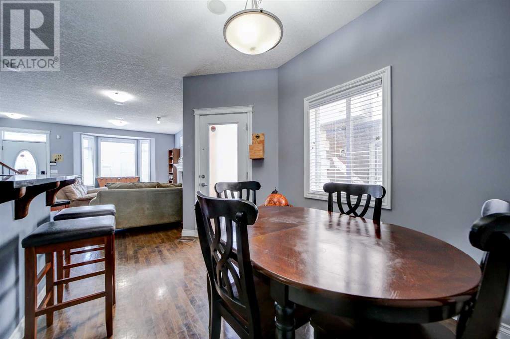 Single Family House for Sale in #   Avenue NE Tuxedo Park Calgary 