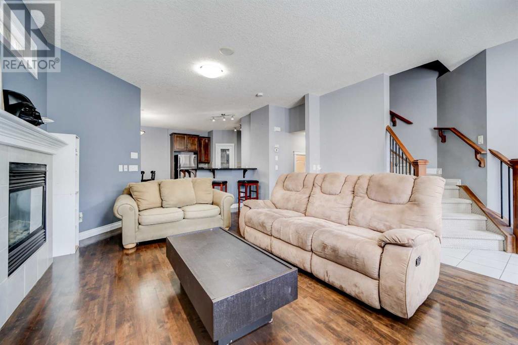 Single Family House for Sale in #   Avenue NE Tuxedo Park Calgary 