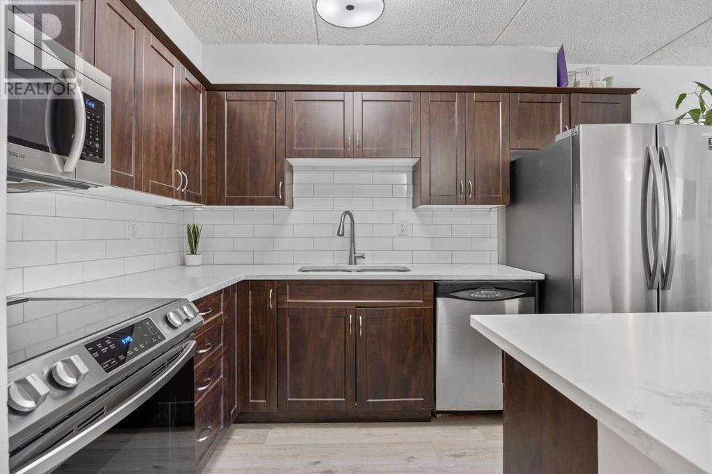 Single Family House for Sale in   Woodview Drive SW Woodlands Calgary 