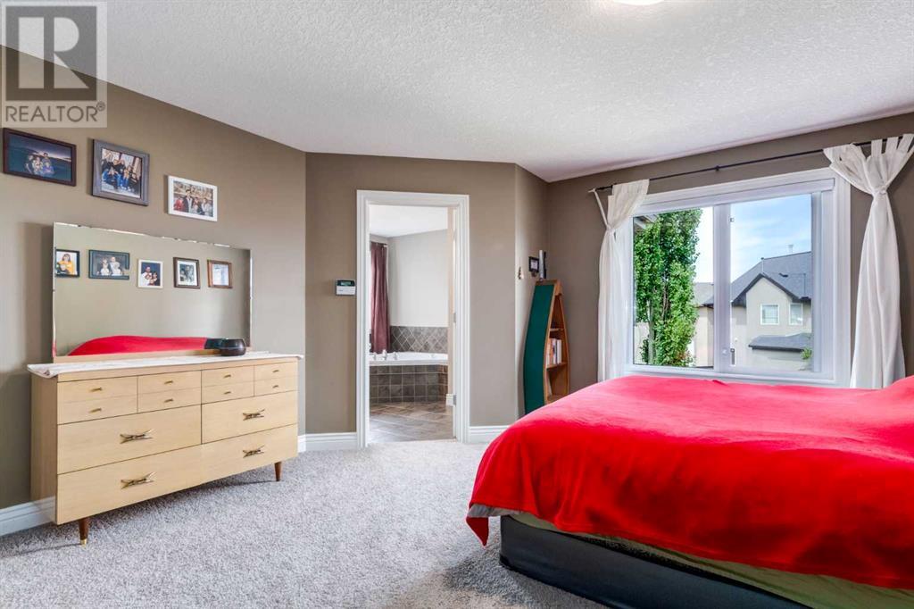 Single Family House for Sale in  Tuscany Glen Park NW Tuscany Calgary 