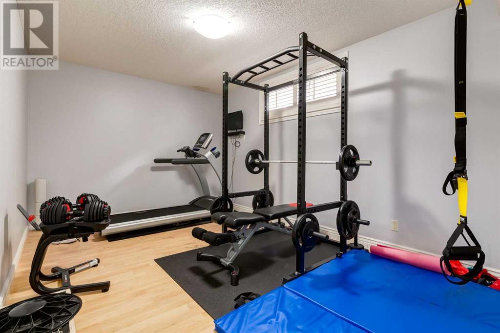 Single Family House for Sale in  Tuscany Glen Park NW Tuscany Calgary 