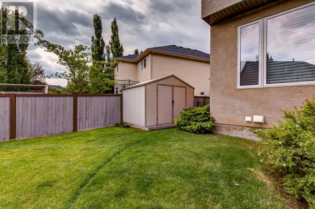 Single Family House for Sale in  Tuscany Glen Park NW Tuscany Calgary 