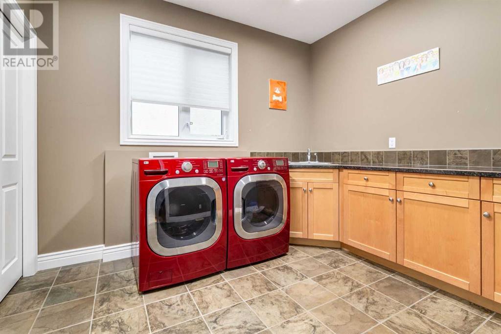 Single Family House for Sale in  Tuscany Glen Park NW Tuscany Calgary 