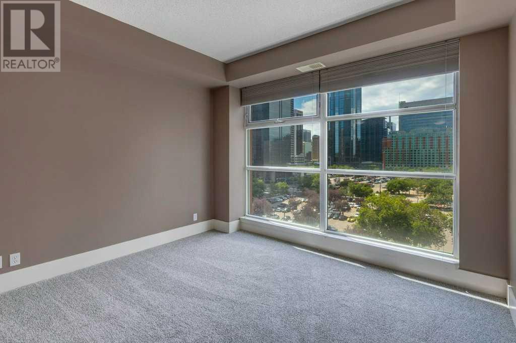 Single Family House for Sale in   Riverfront Avenue SW Chinatown Calgary 