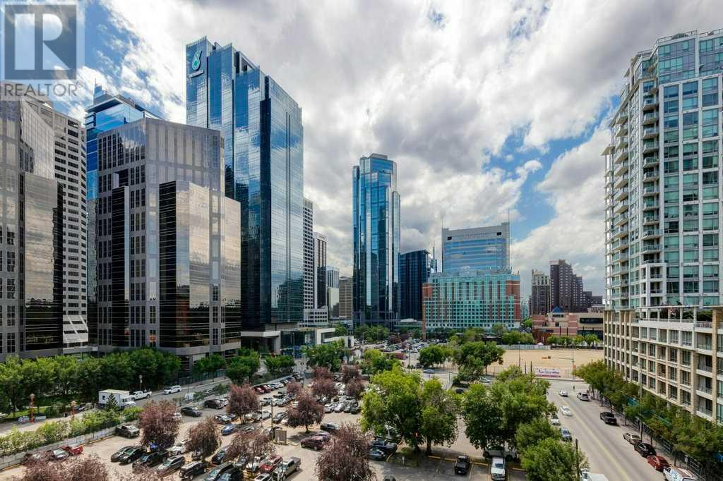 Single Family House for Sale in   Riverfront Avenue SW Chinatown Calgary 