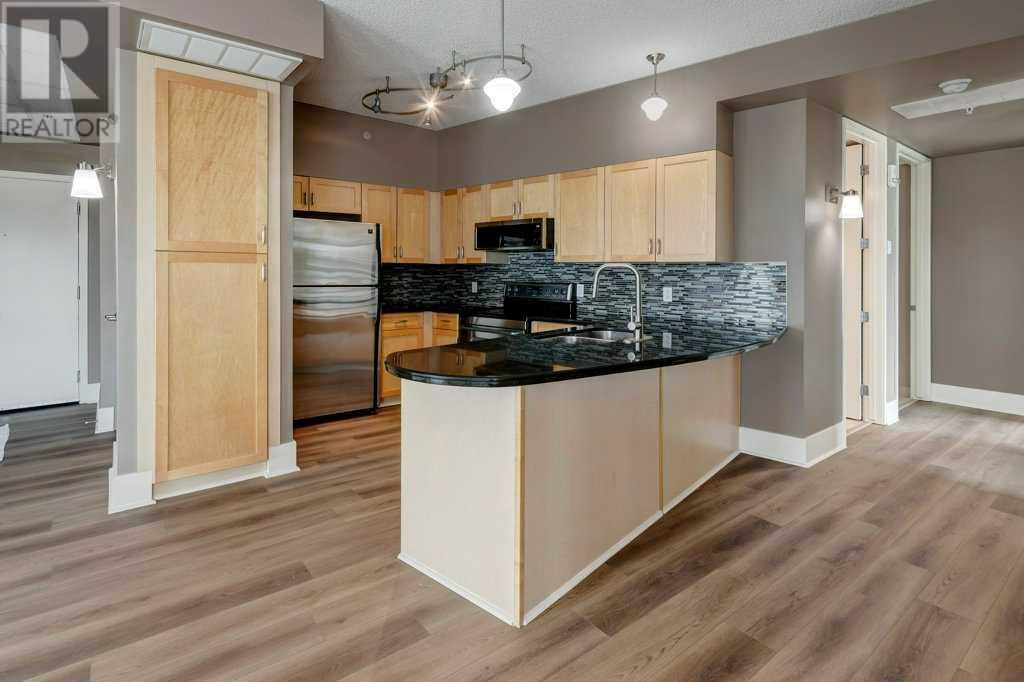Single Family House for Sale in   Riverfront Avenue SW Chinatown Calgary 