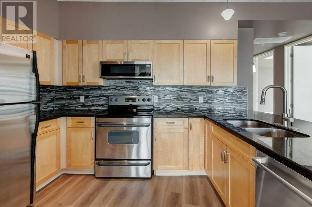 Single Family House for Sale in   Riverfront Avenue SW Chinatown Calgary 