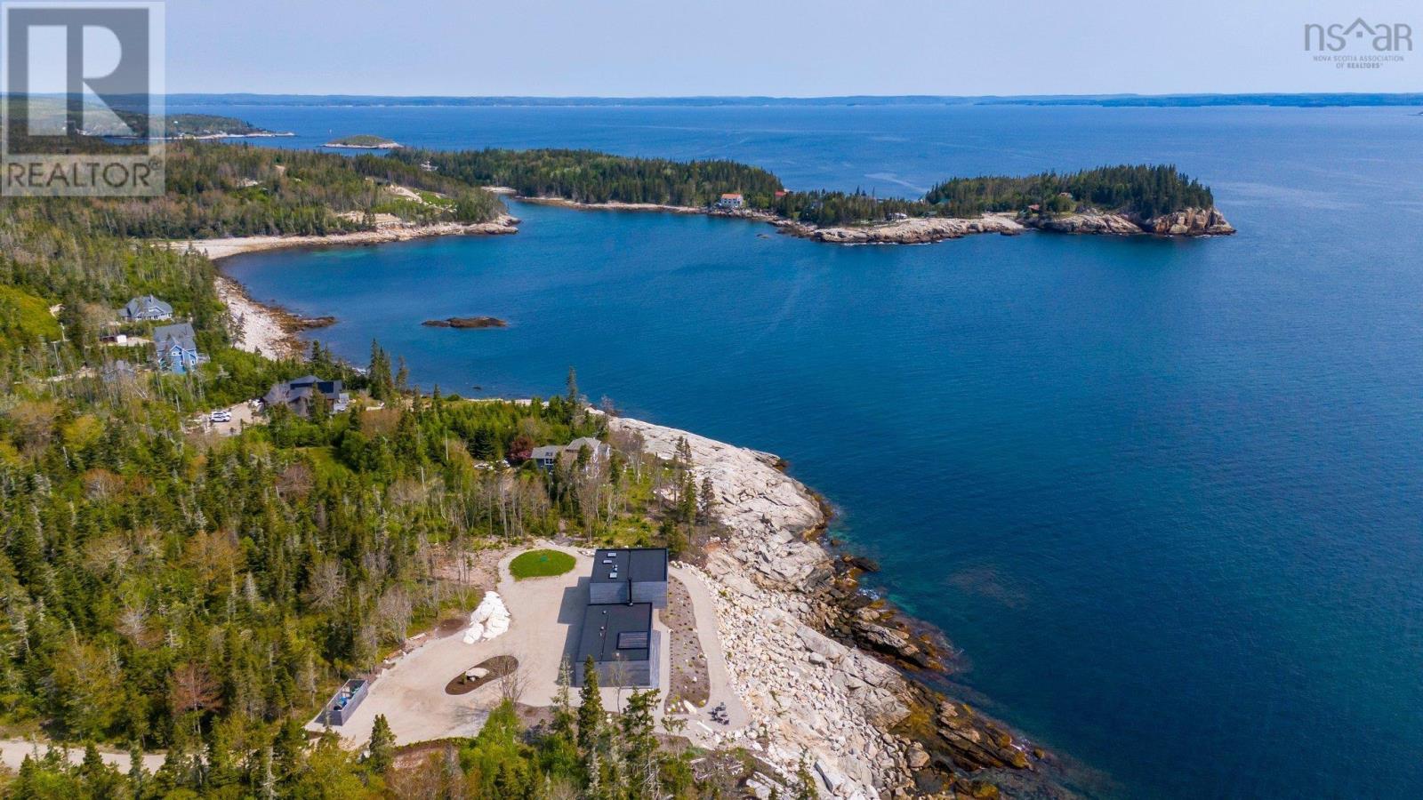 Property 43 of 51 of 38 Island Watch Run