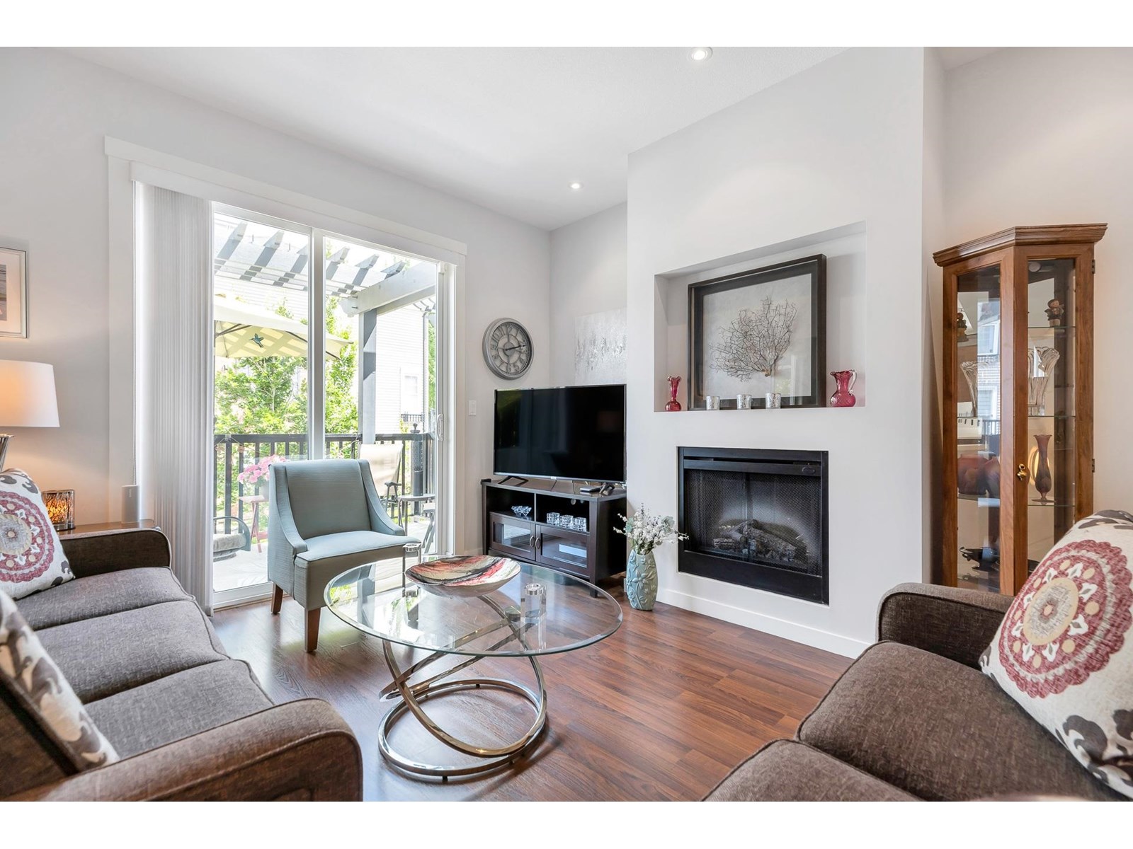 Photo 10 of 52 7238 189 Street, Surrey BC
