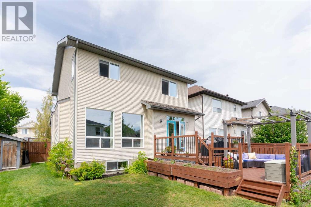 Single Family House for Sale in  Tuscany Ridge Mews NW Tuscany Calgary 