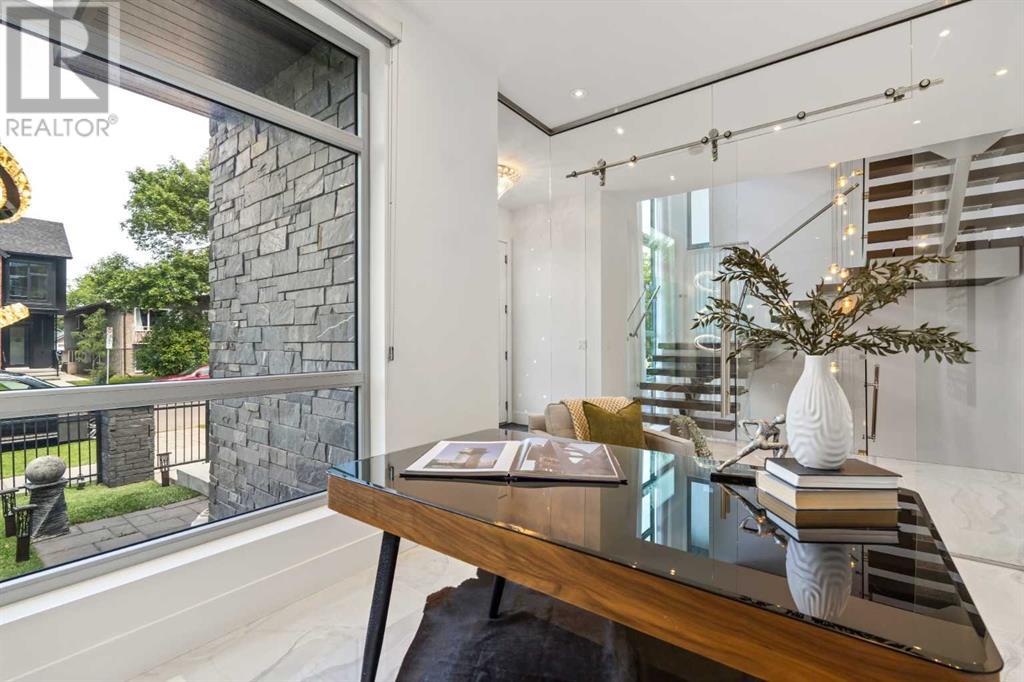 Single Family House for Sale in   Avenue NW Crescent Heights Calgary 