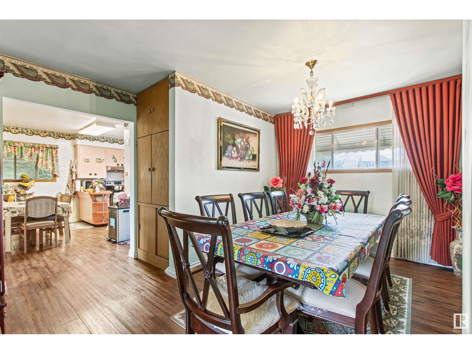 Photo 24 of 11632 Groat Rd Nw, Edmonton AB