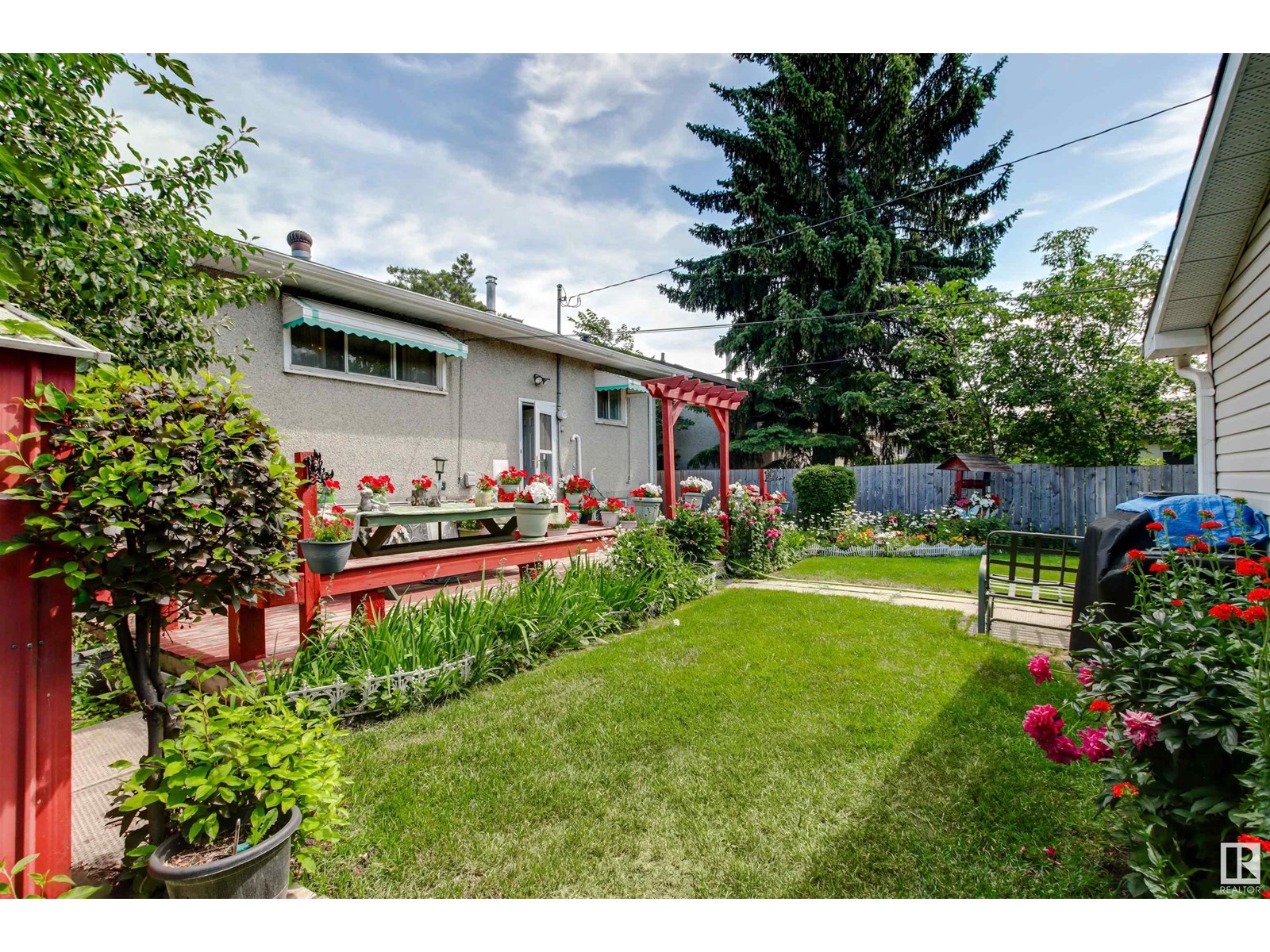 Photo 39 of 11632 Groat Rd Nw, Edmonton AB