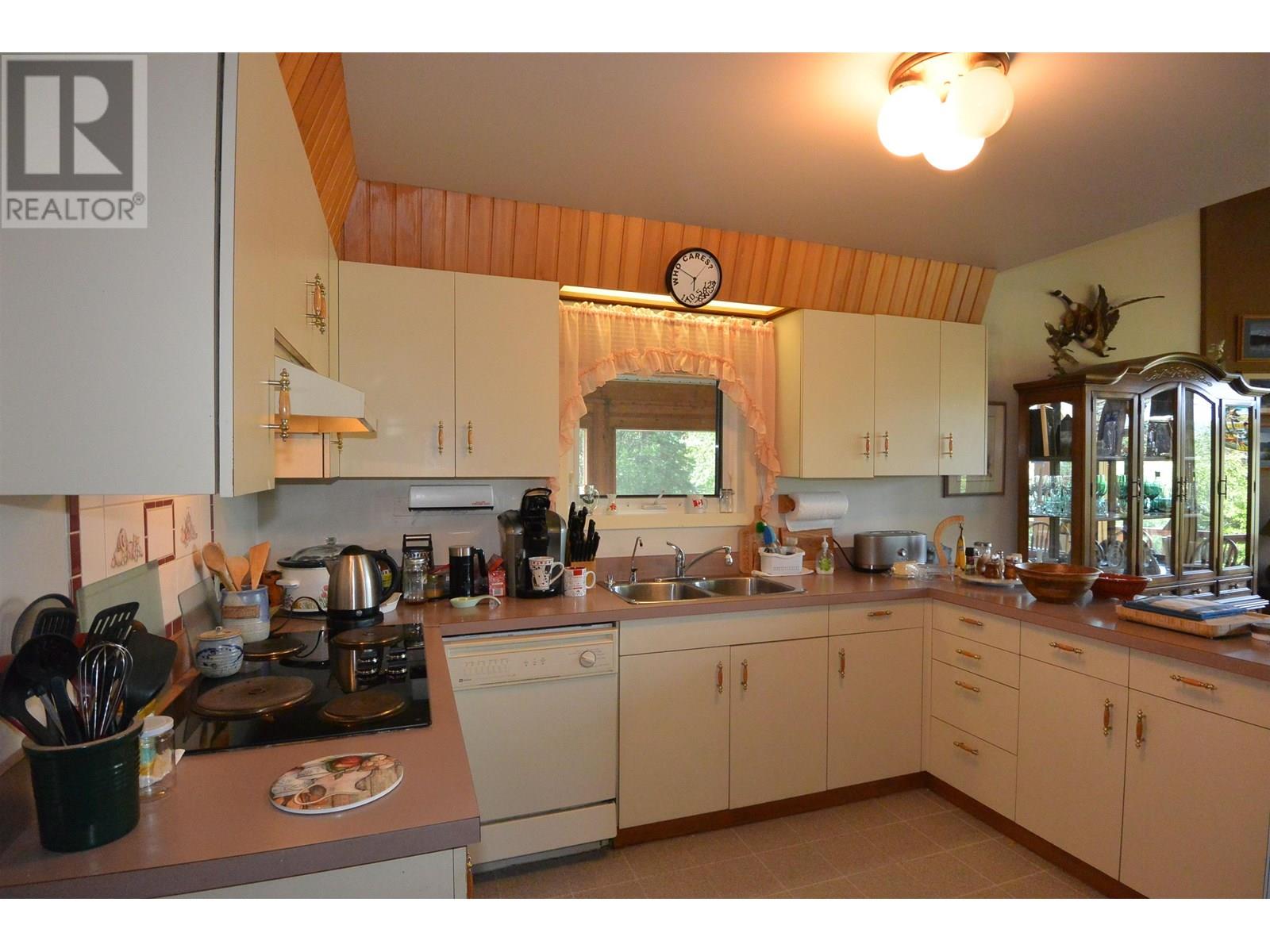 38597 FORESTRY POINT ROAD, Smithers