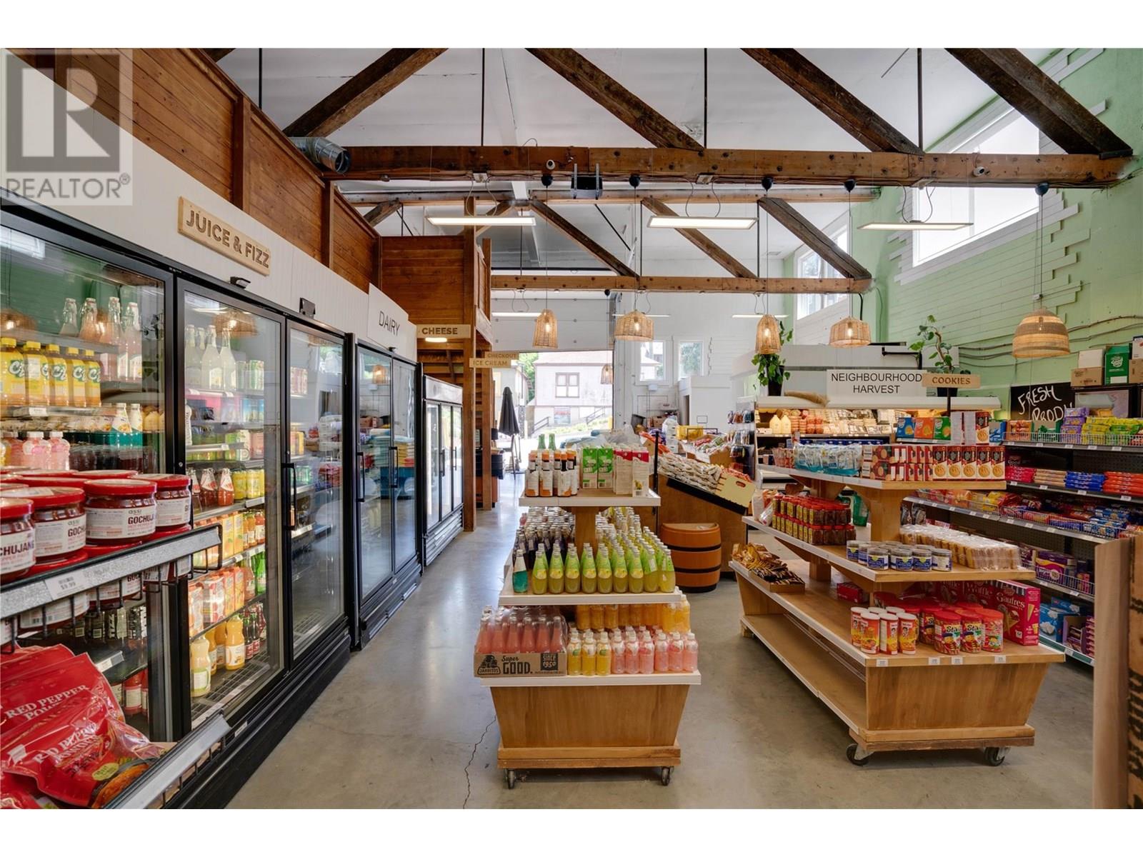 696 Baker Street, Nelson