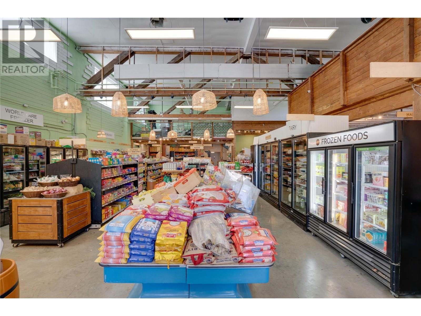 696 Baker Street, Nelson