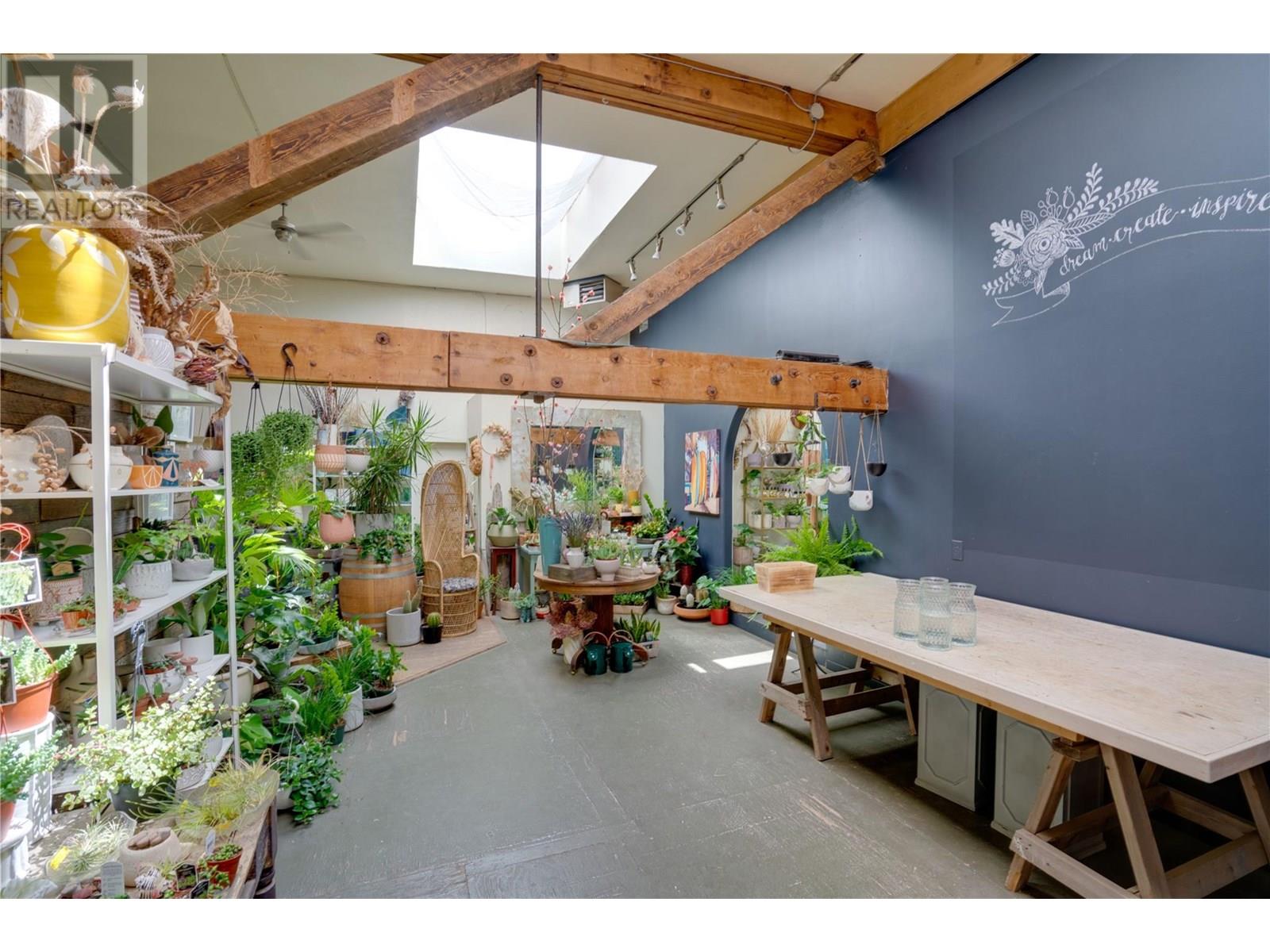 696 Baker Street, Nelson