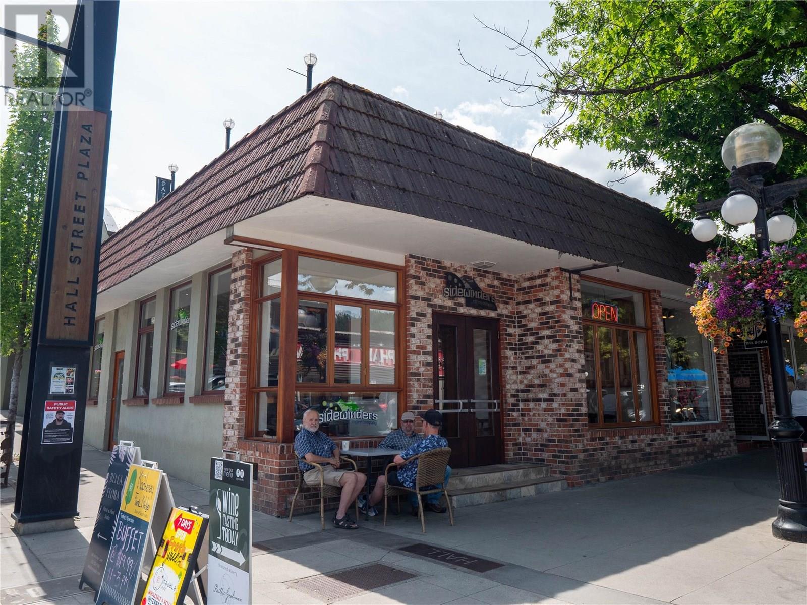 696 Baker Street, Nelson