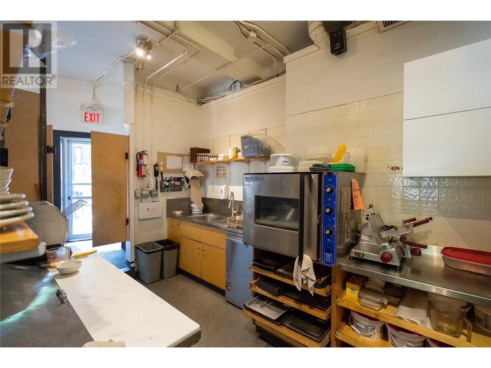 696 Baker Street, Nelson