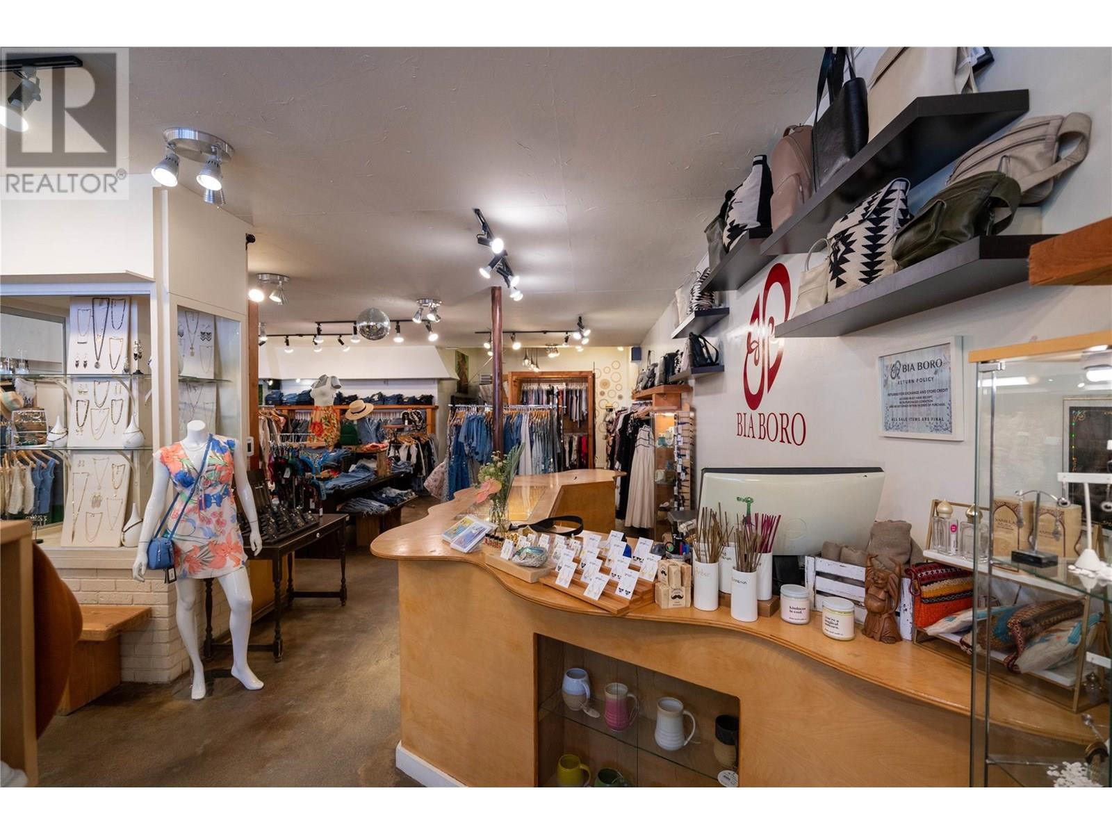 696 Baker Street, Nelson