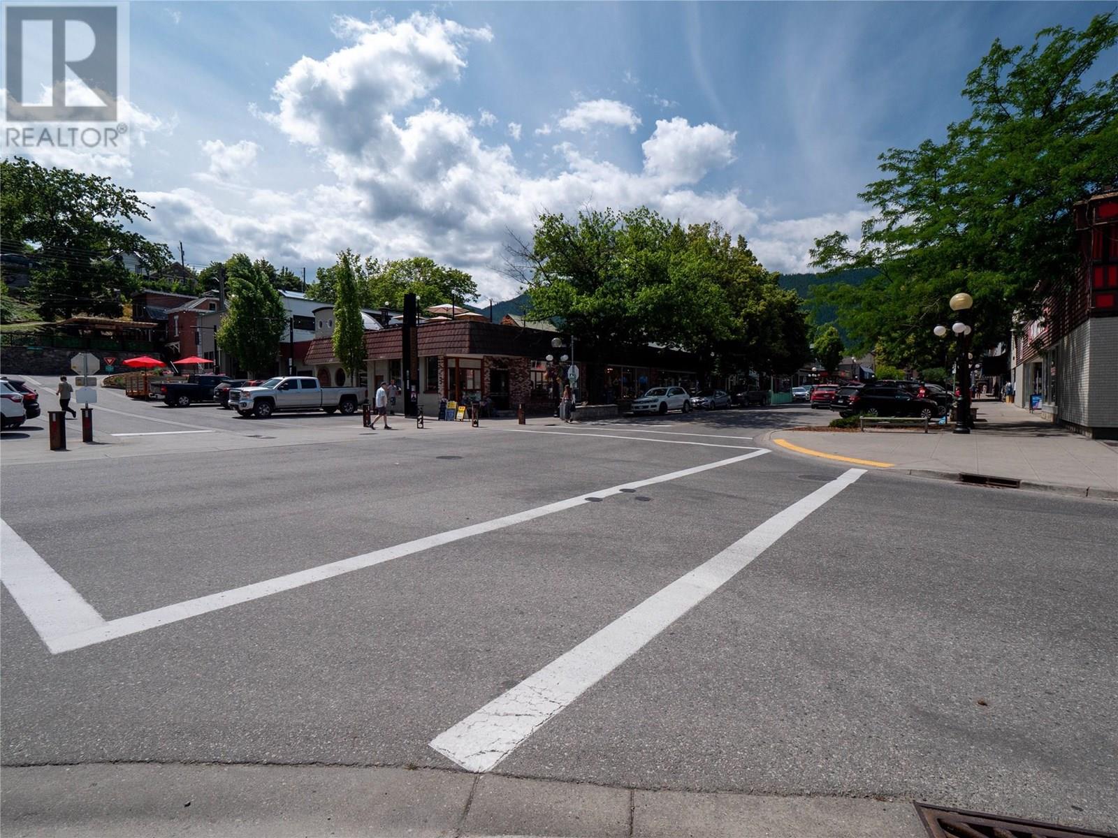 696 Baker Street, Nelson