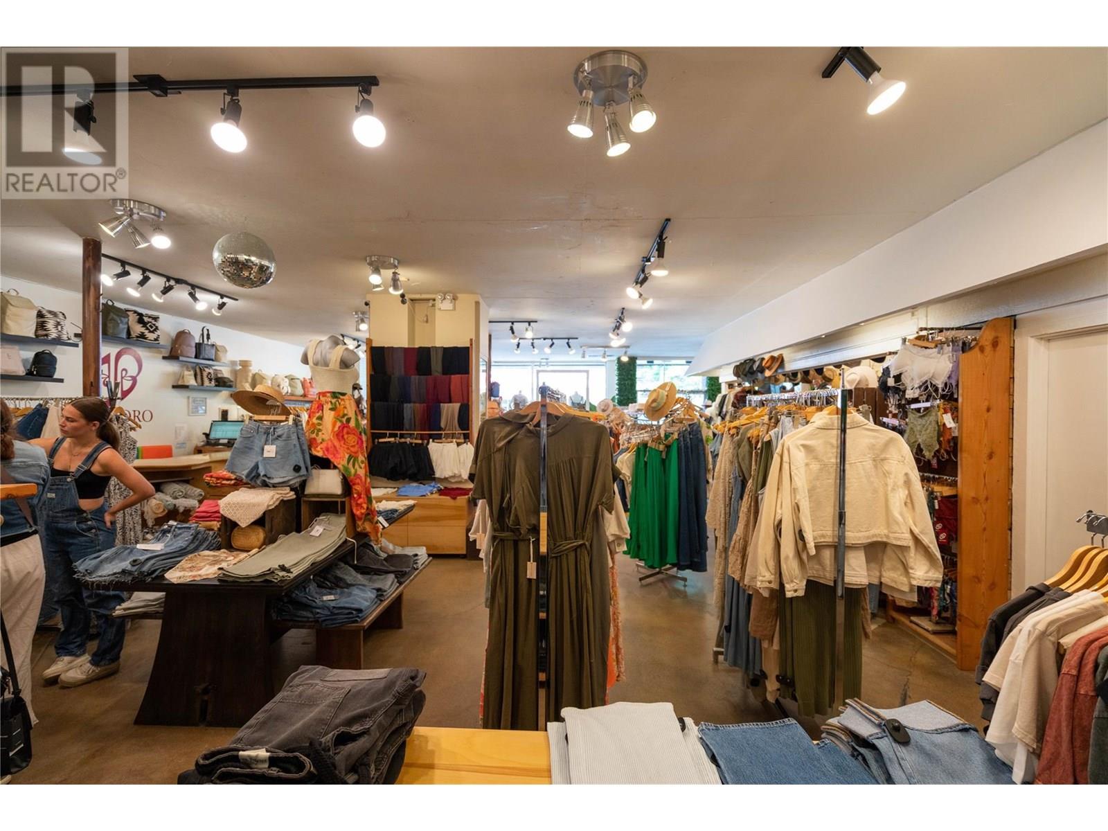 696 Baker Street, Nelson