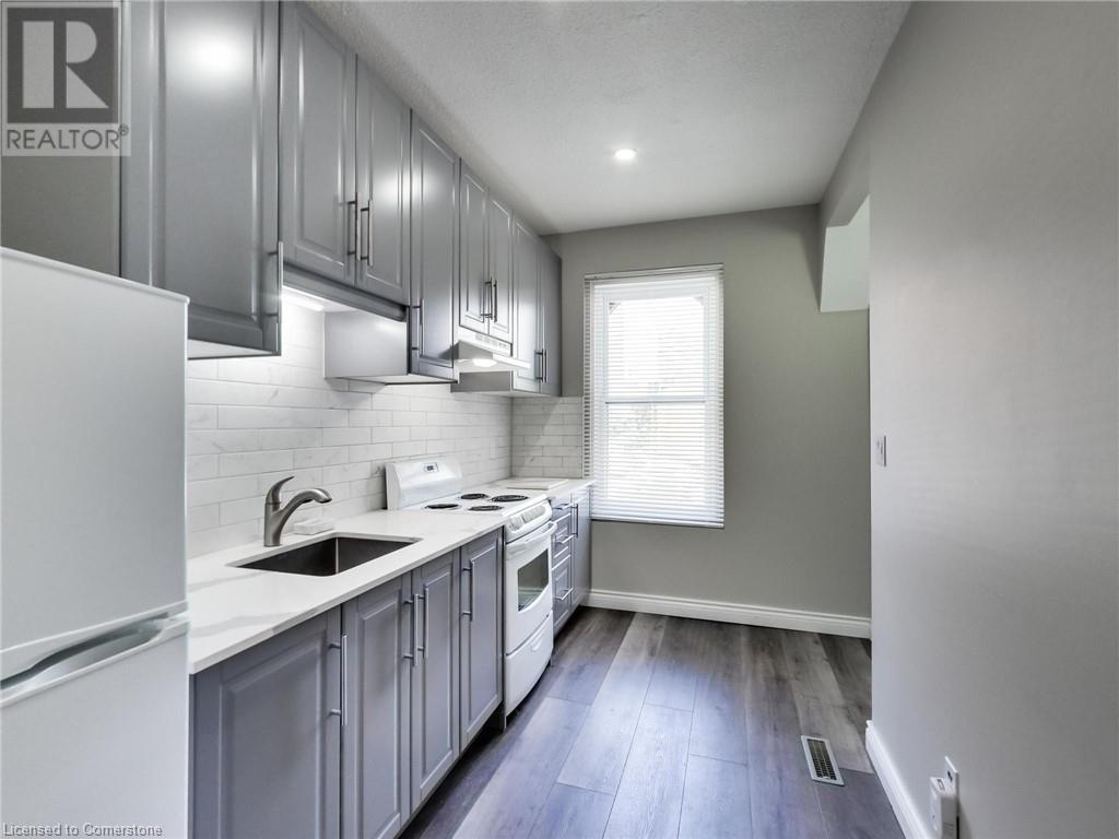 Photo 39 of 51 Augusta Street, Hamilton ON