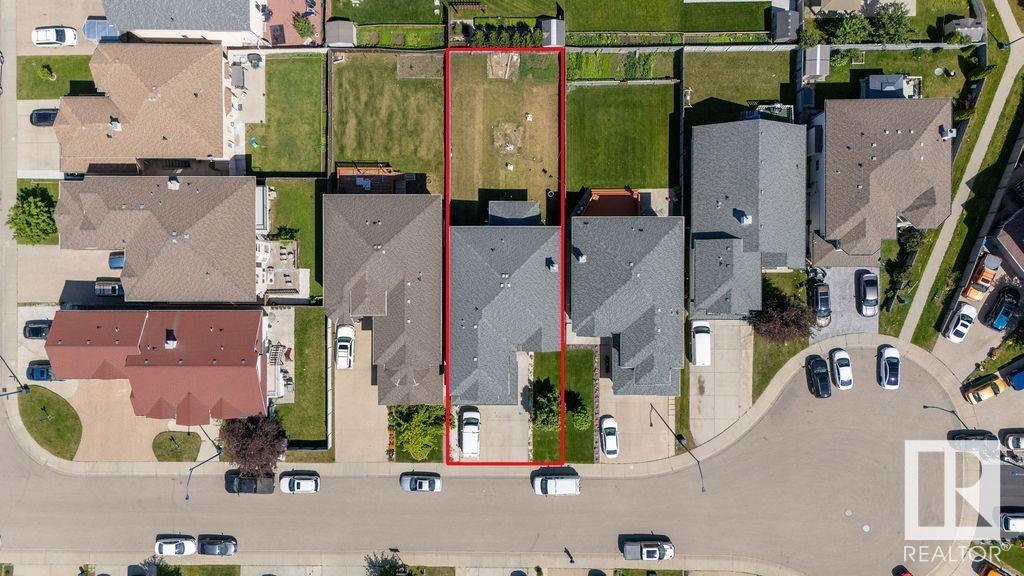 Photo 1 of 6724 12 Av Sw, Edmonton AB