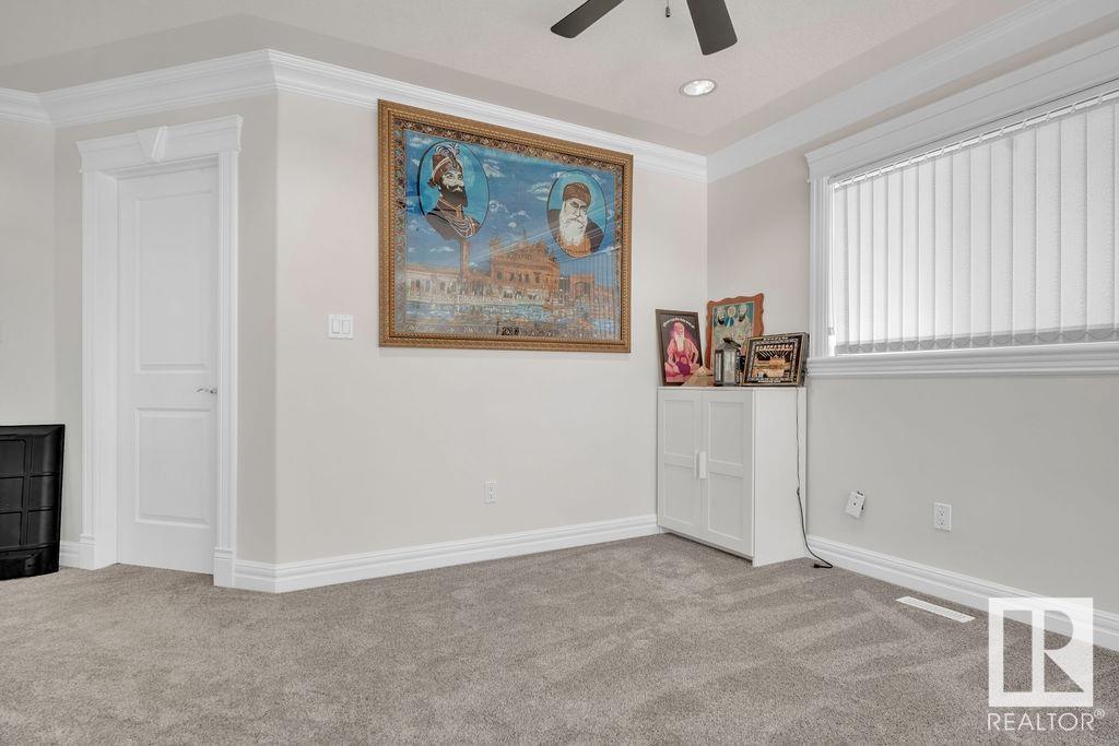 Photo 19 of 6724 12 Av Sw, Edmonton AB