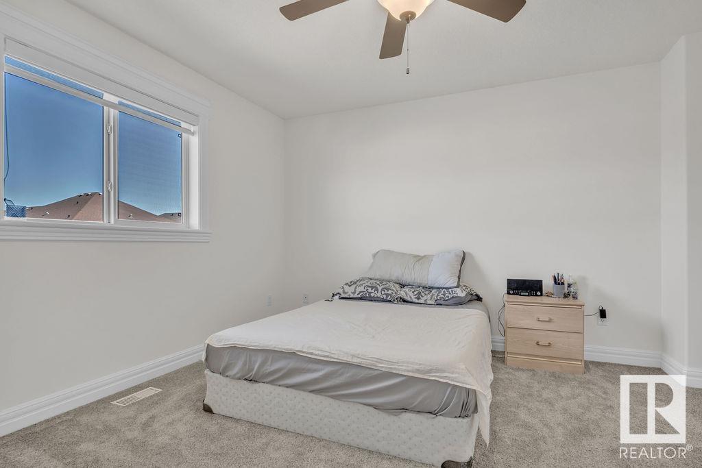 Photo 6 of 6724 12 Av Sw, Edmonton AB