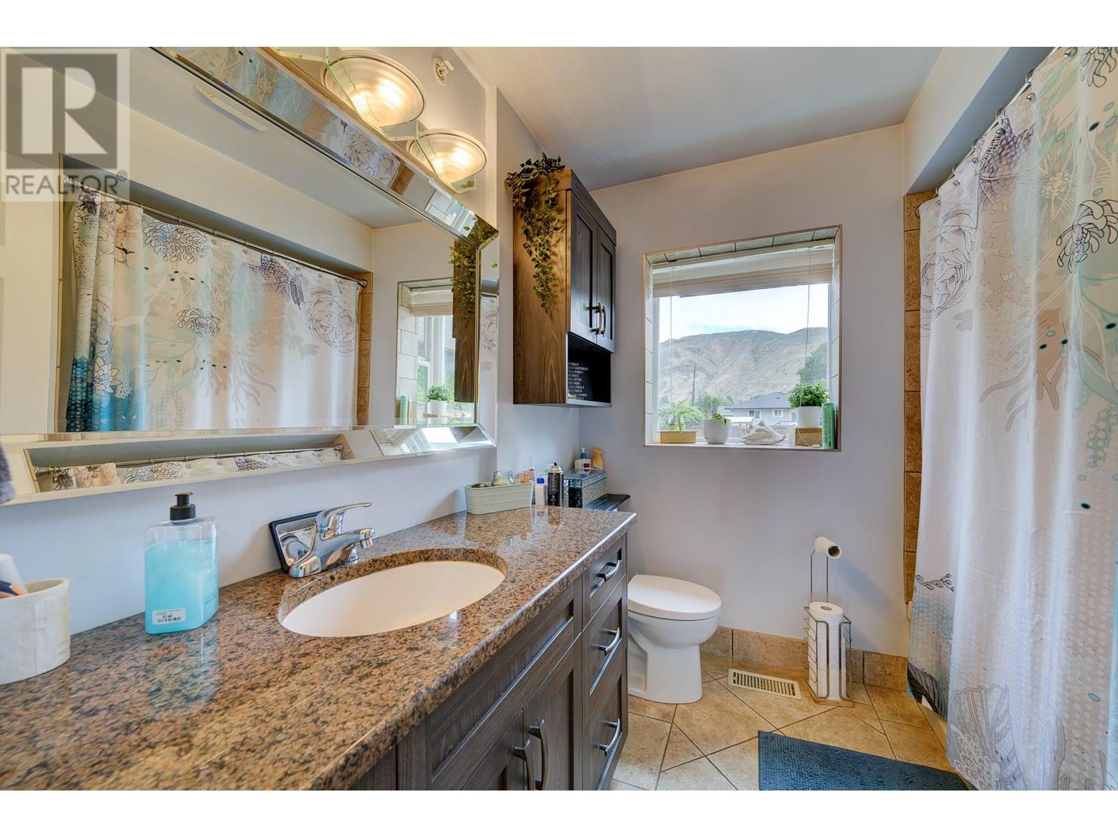 2374 PARKCREST AVENUE - Image 14
