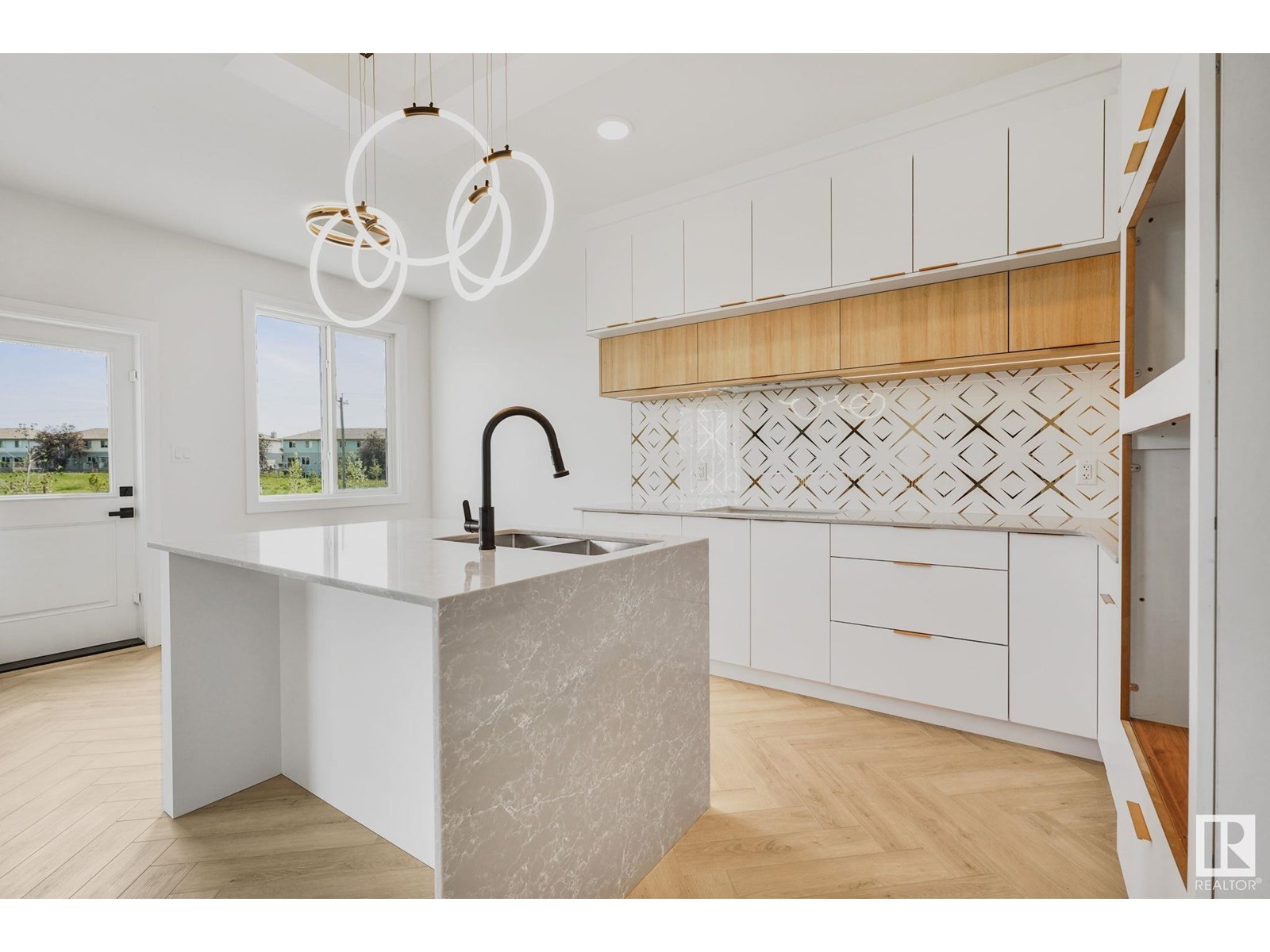 150 CREEKSIDE LANE LN, Leduc