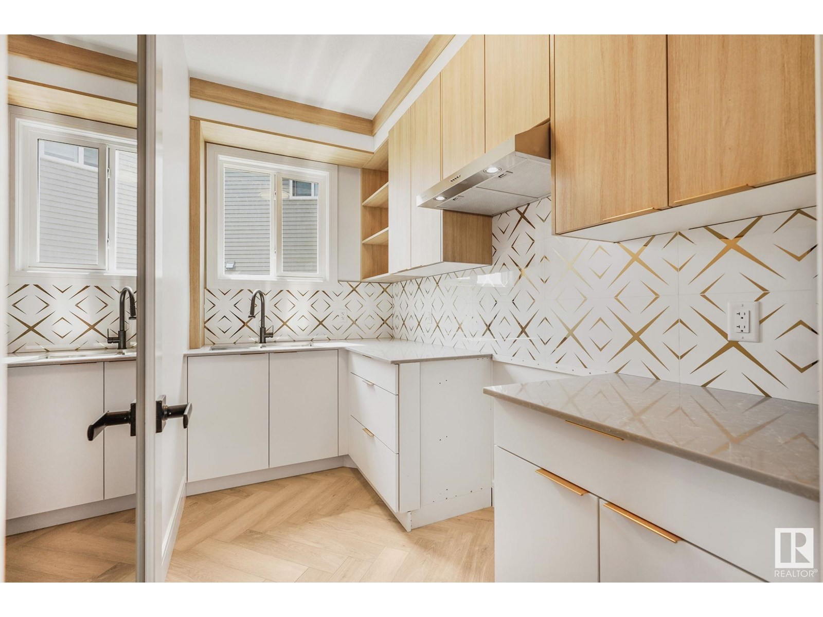 150 CREEKSIDE LANE LN, Leduc